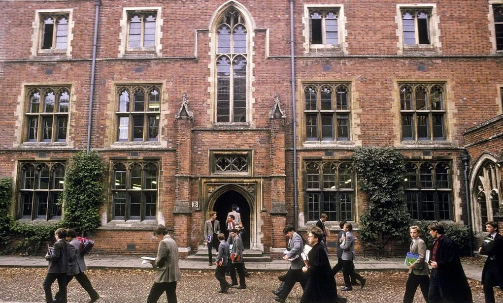 Winchester College.png Winchester College.png